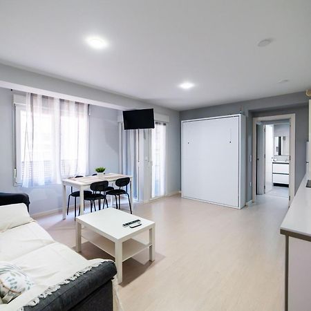 Hotel Quatre Llunes ซานตาโปลา ภายนอก รูปภาพ