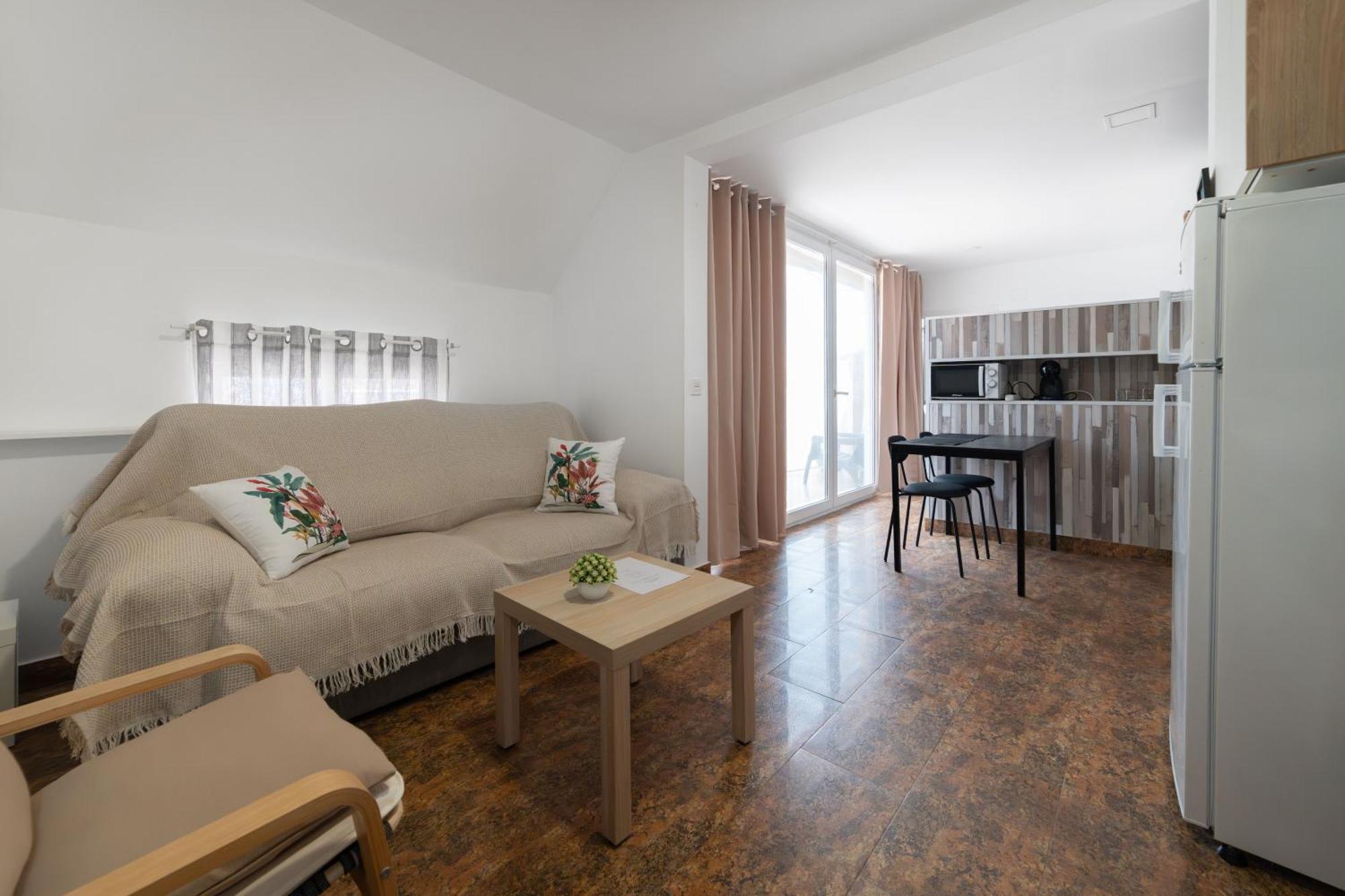 Hotel Quatre Llunes ซานตาโปลา ภายนอก รูปภาพ